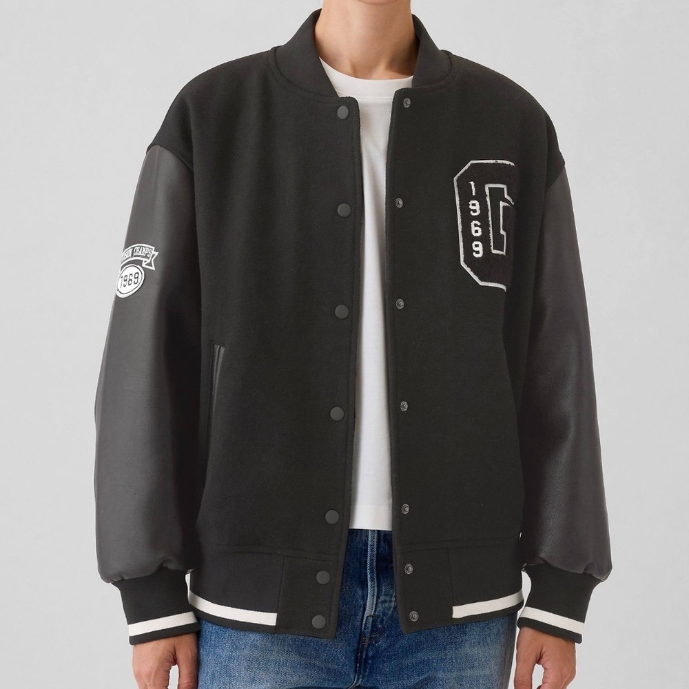 NWT Gap Varsity Classic Jacket Black Wool Blend Size M Petite